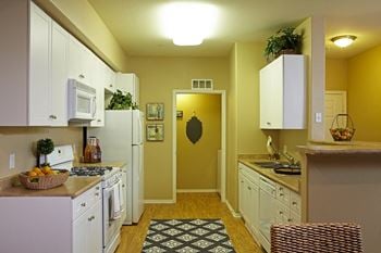 Fully equipped kitchen with appliance package